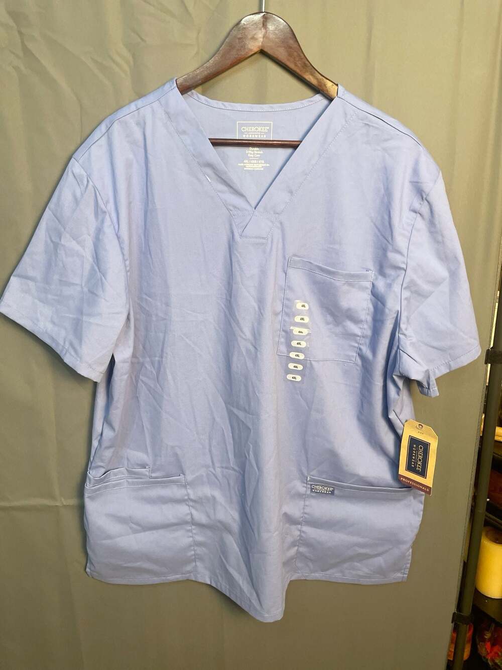 Cherokee Workwear Professionals Men's V-Neck Scrub Top